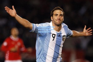 杜兰特直言适配火箭体系引热议 凤凰城球迷情绪复杂盼交易