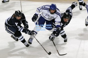 哈维·巴恩斯双响致敬传奇，纽卡斯尔主场力克曼城创历史